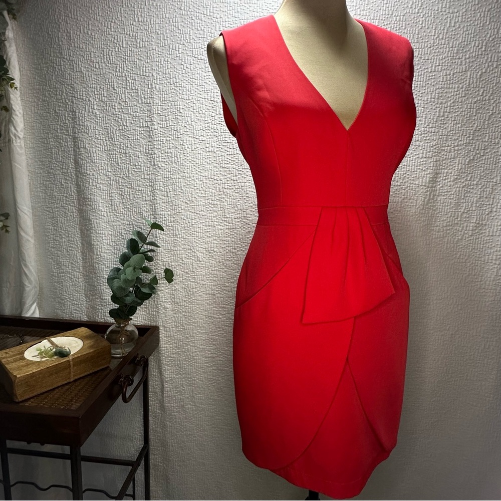 BCBG Max Azria Claire Red-Orange Tulip Skirt Overlay Sleeveless Dress Size 8